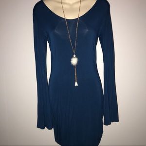 Short blue dress. Used once.